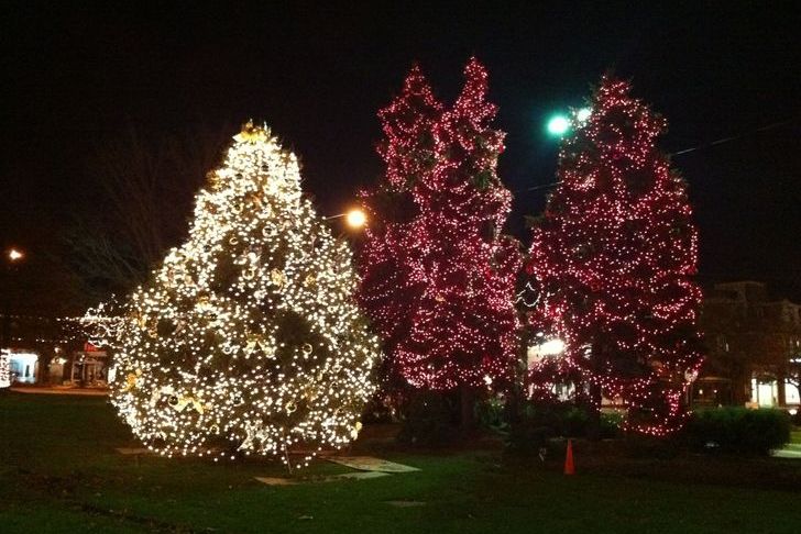 Christmas On Shaker Square