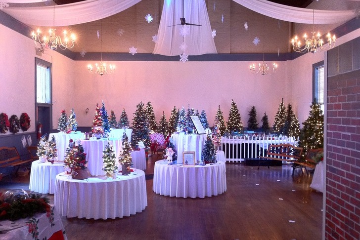 Holly Hall 2010 - Chagrin Falls, OH